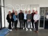 Gruppenbild mit Vertreter*innen von ORBit und Raynet #Partnerschaft